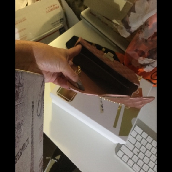 ❤️PRETTY GOLDROSE MINI❤️ - Picture 6 of 6